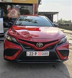 تۆیۆتا کامری